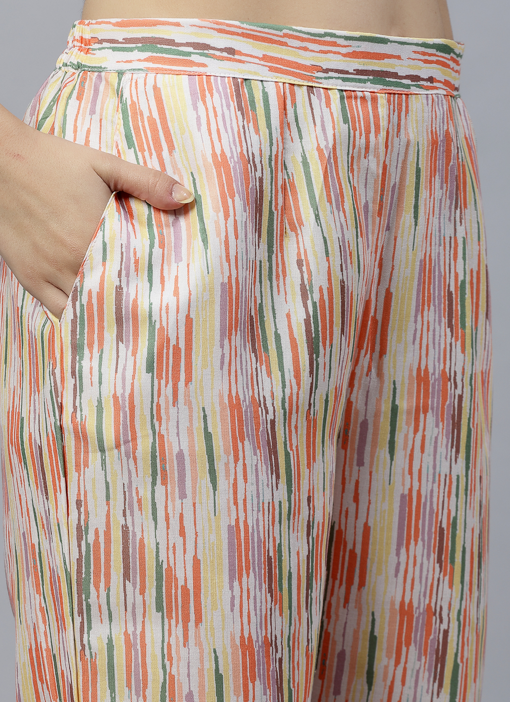 Product Bottom Image